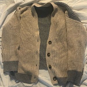Blu Pepper two toned cardigan sweater